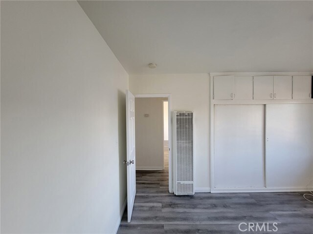 Building Photo - 757 S Towne Ave