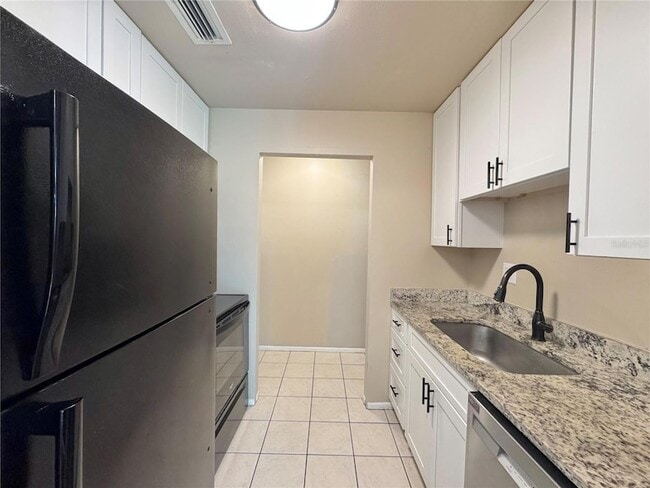 Building Photo - 1550 11th St NE