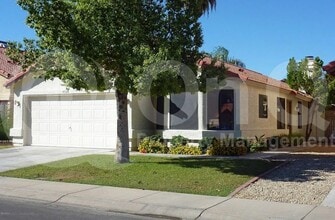 Building Photo - 4520 E Wildwood Dr