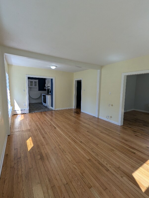 Building Photo - 1310 Whaland Rd
