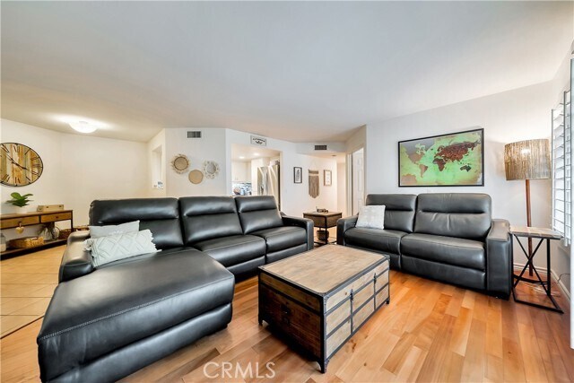 Building Photo - 25151 Via Catalina