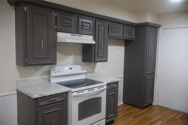 Building Photo - 808 Woodway Ln