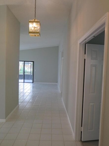 Building Photo - 2668 La Lique Cir