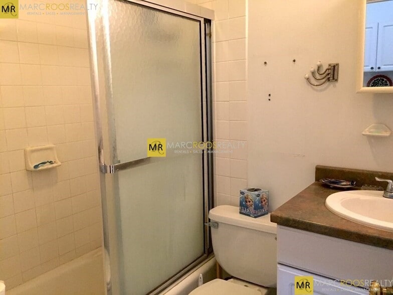 Building Photo - 678 Tremont St