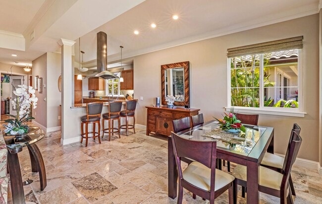 Building Photo - 3-bedroom, 2.5-bath unit | Kai Malu