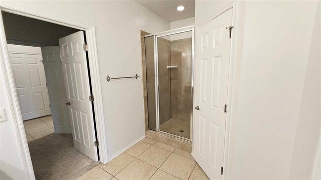 Building Photo - 643 Sisken Ct