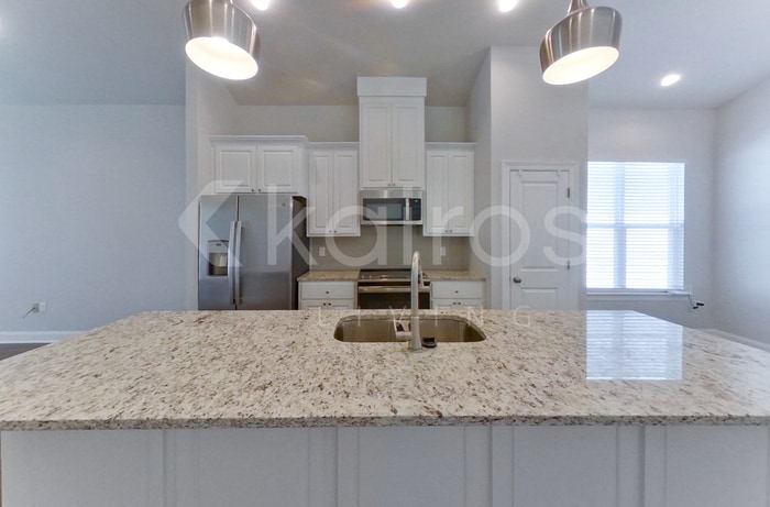 Building Photo - 4842 Mokki Ln