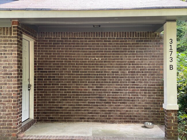 Building Photo - 3173 Dove Ct SW