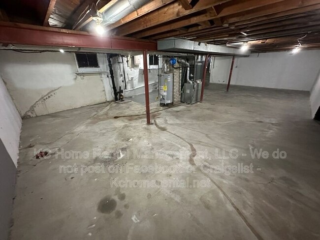 Building Photo - 9801 E. 81st. Ter.