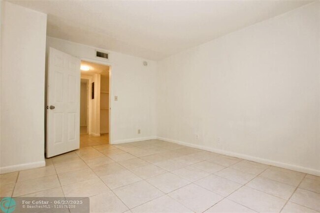 Building Photo - 8795 NW 35th St
