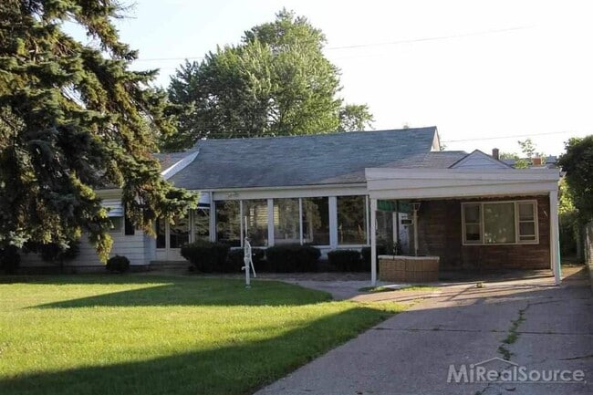 Primary Photo - 28857 Galloway St