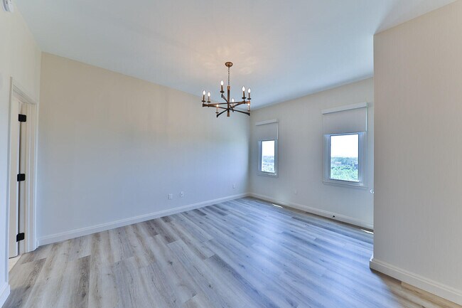 Building Photo - 400 Kelly Plantation Dr