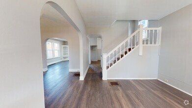 Building Photo - Brooklyn Centre Area - 5 Bedroom / 2 Bath ...