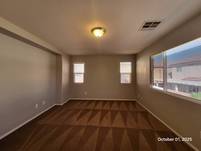 Building Photo - 8716 Gateway Glen Dr