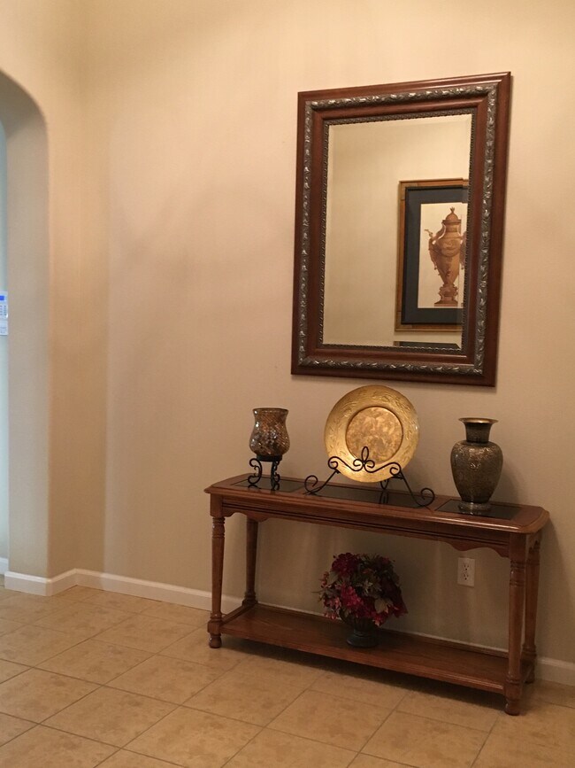 Building Photo - 7668 Galloway Ct