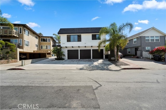 Building Photo - 243 Avenida Montalvo