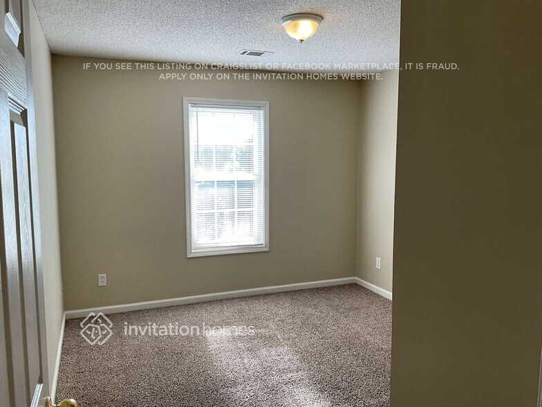 Building Photo - 2903 Sam Calvin Dr