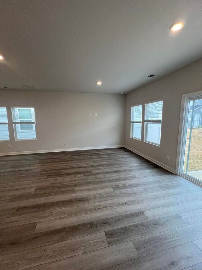 Building Photo - 3 Bedroom, 2.5 Bath Brand New Home for Rent (MONROE)