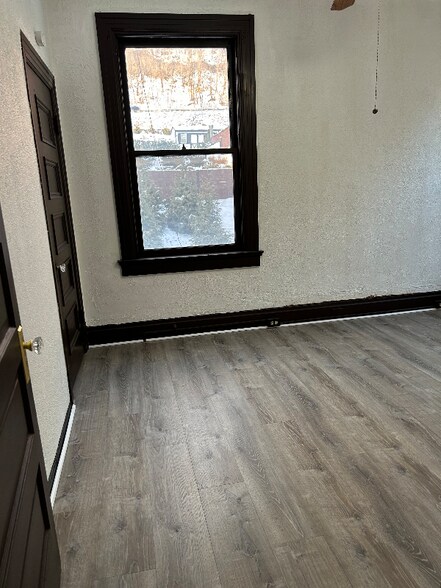 Building Photo - 1414 N Canal St