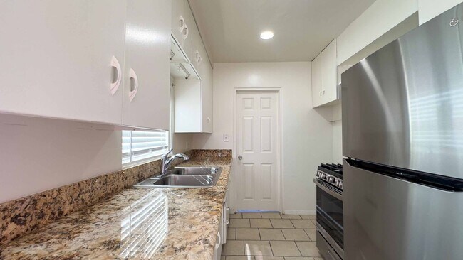 Building Photo - North Park 2BR w/ Private Patio, Walkable Location & Modern Upgrades