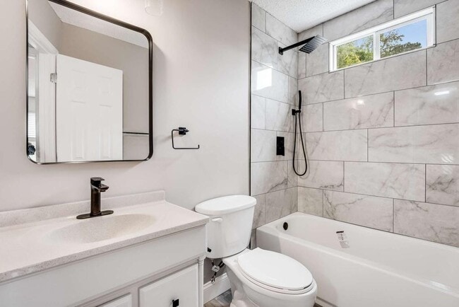 Building Photo - 9745 Loblolly Ln