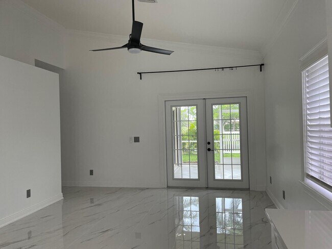 Building Photo - 6264 Lansdowne Cir