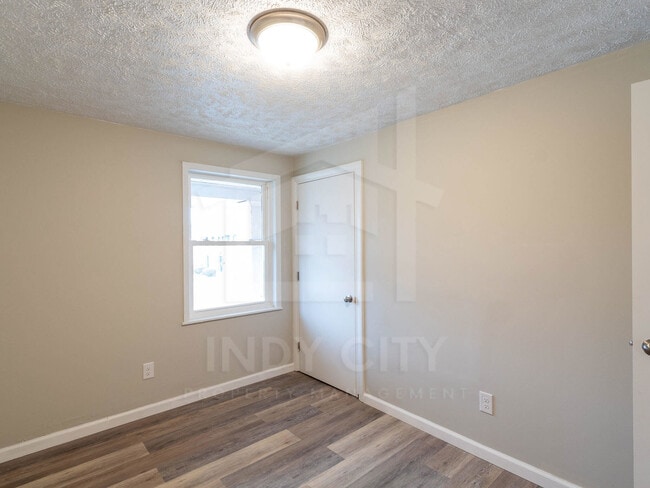 Building Photo - 3281 Ashley Ln