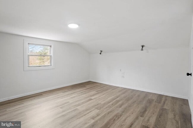 Building Photo - 26 Worrell Rd