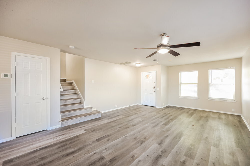 Building Photo - 9475 Mulberry Path