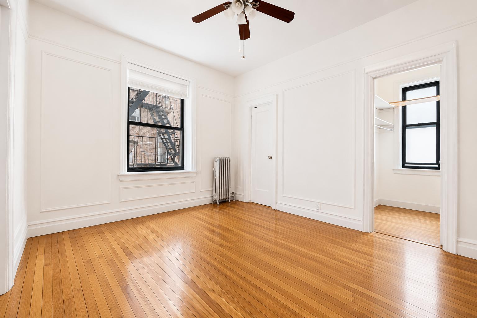 Building Photo - 45 Tiemann Pl
