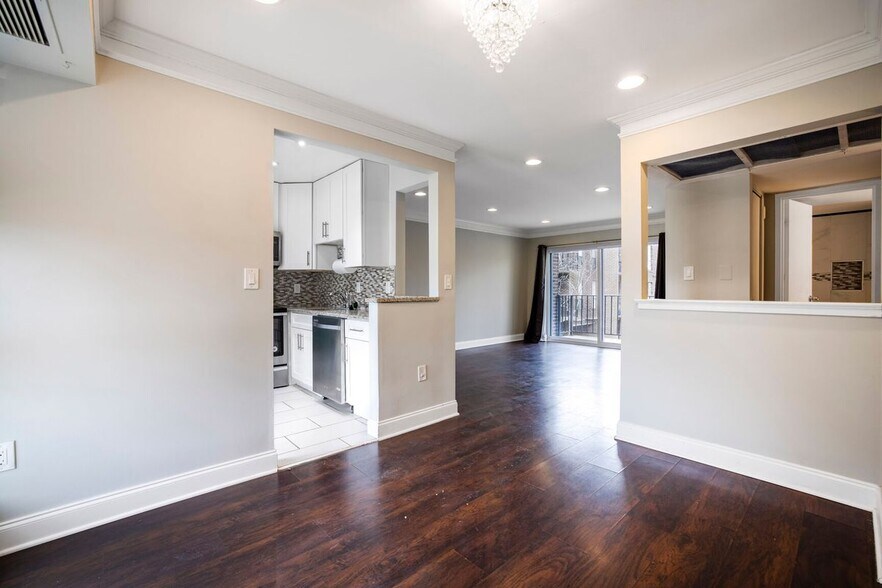 Building Photo - 3216 Spartan Rd