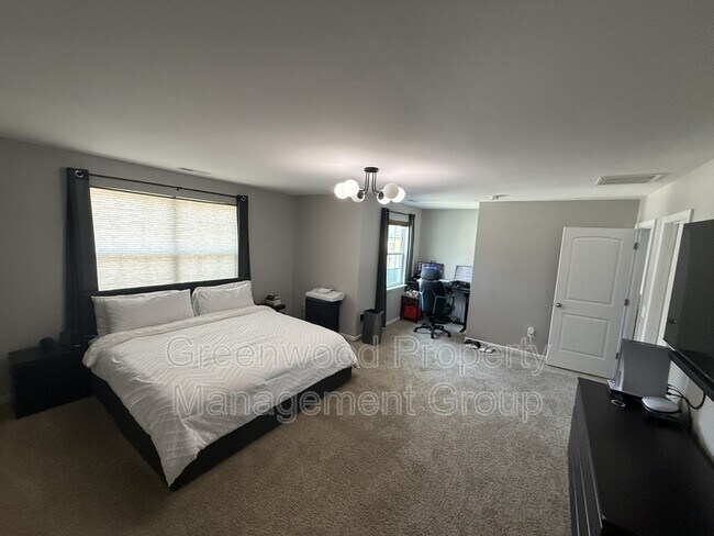 Building Photo - 111 Crepe Myrtle Ln