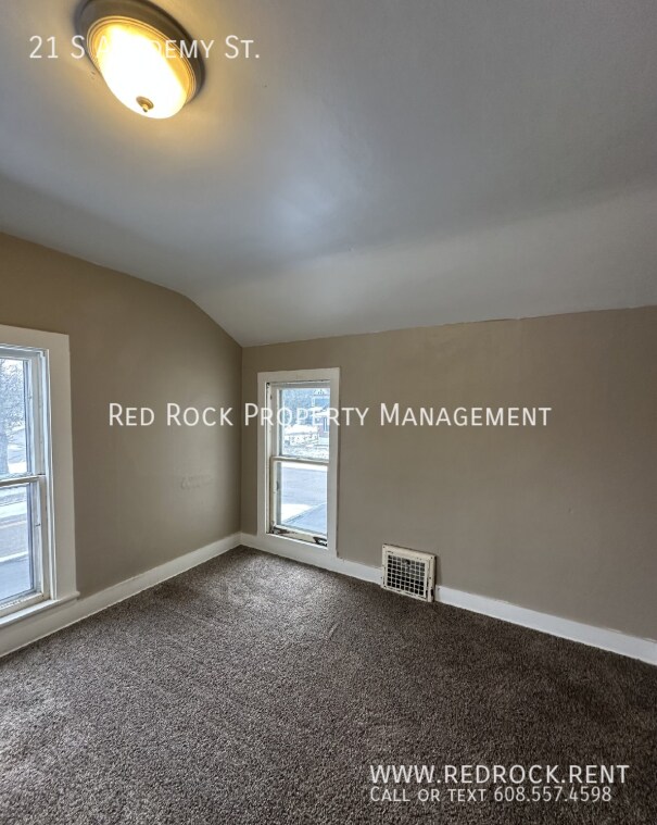 Building Photo - 21 S Academy St