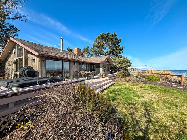 Building Photo - 951-953 3 Crabs Rd