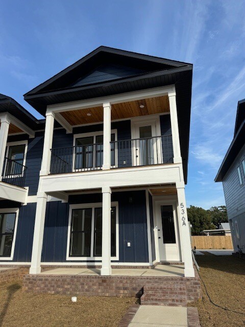 Building Photo - 536 N De Villiers St