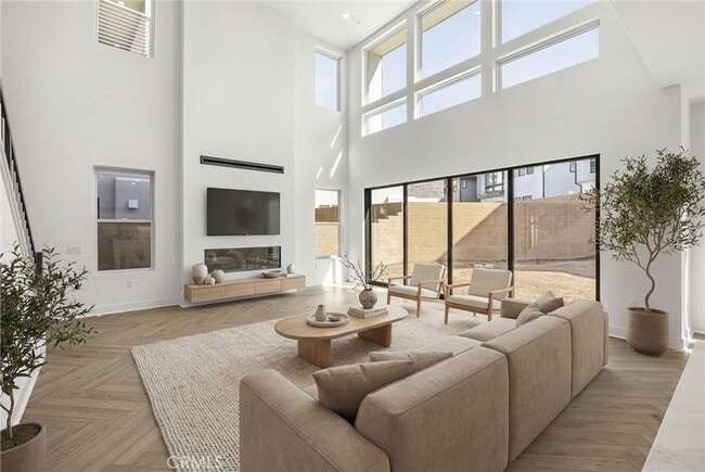 Building Photo - 164 Apron