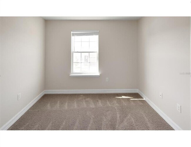 Building Photo - 2541 Rapollo Dr