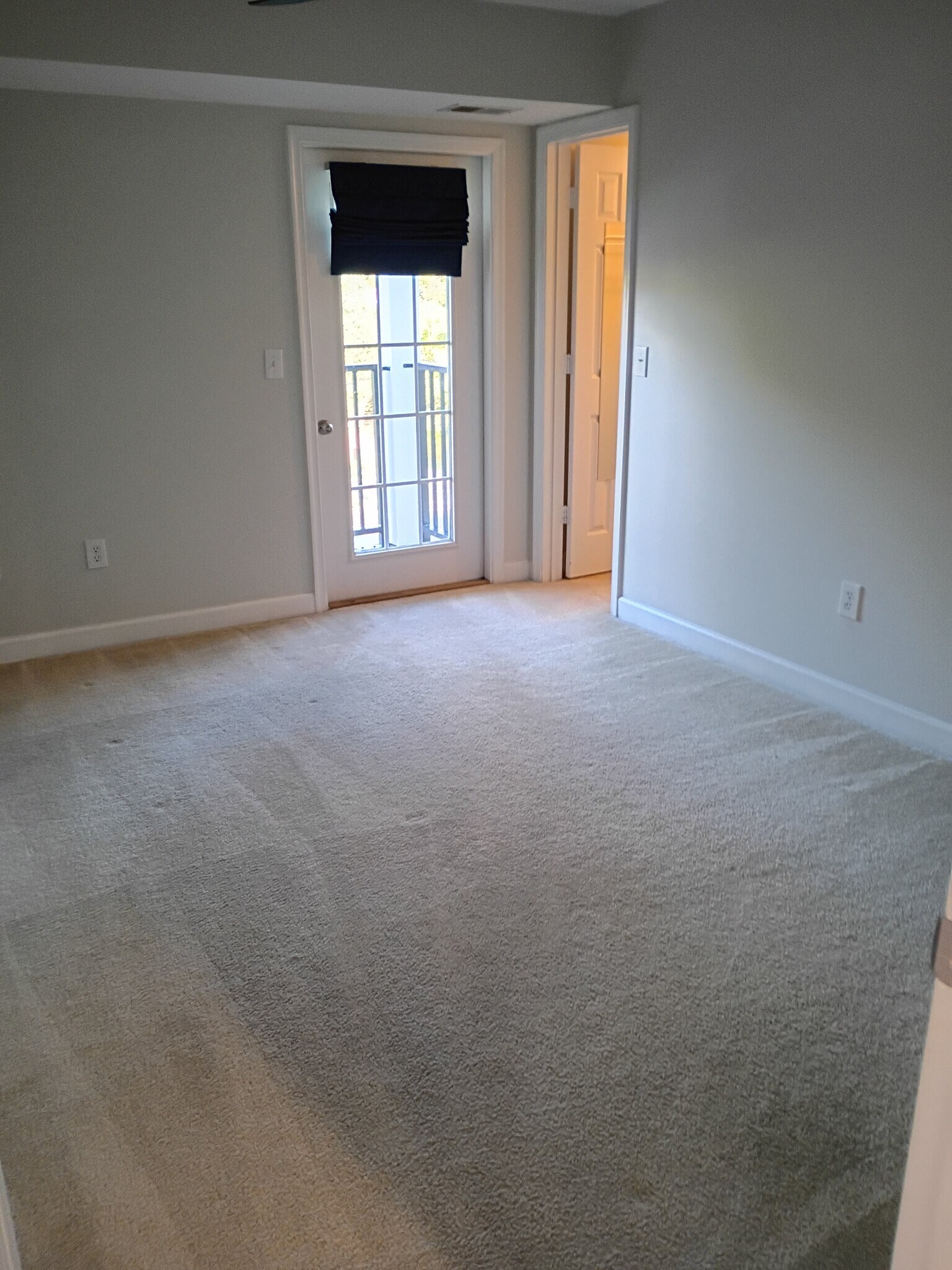 Building Photo - 5414 1st Pl NW