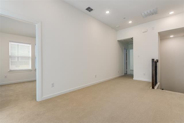 Building Photo - 367 Somerville Dr