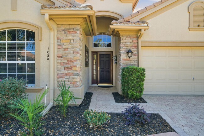 Building Photo - 1020 W Rollingwood Ct