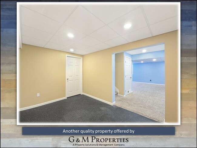 Building Photo - Huge 4-Bedroom Home for Rent - Great West Henrietta Location!