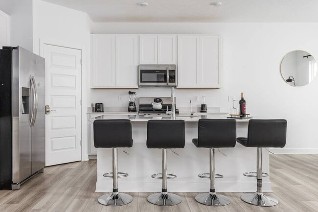 Building Photo - 17355 Wellburn Dr