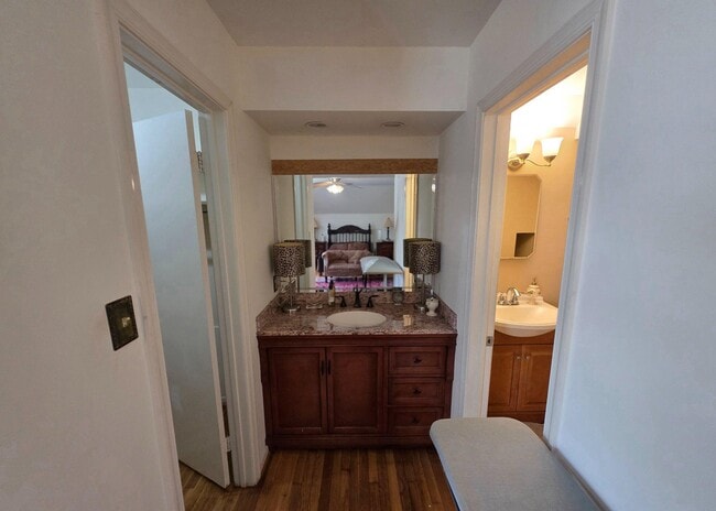 Building Photo - 8120 Paisley Pl