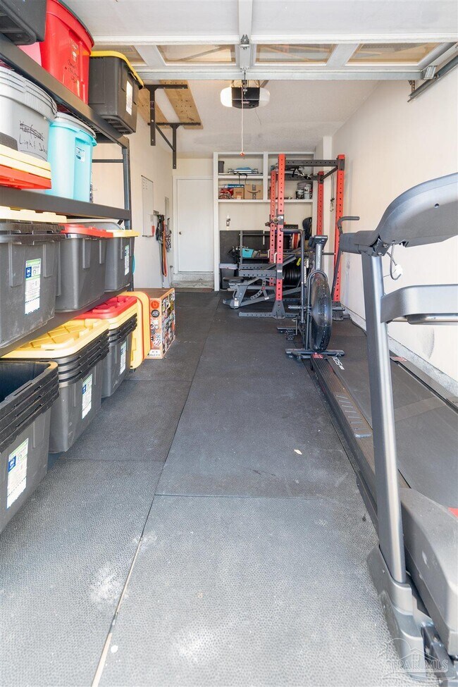 Building Photo - 5001 Grande Dr