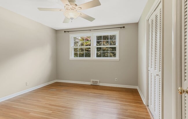 Building Photo - 4815 Danby Dr