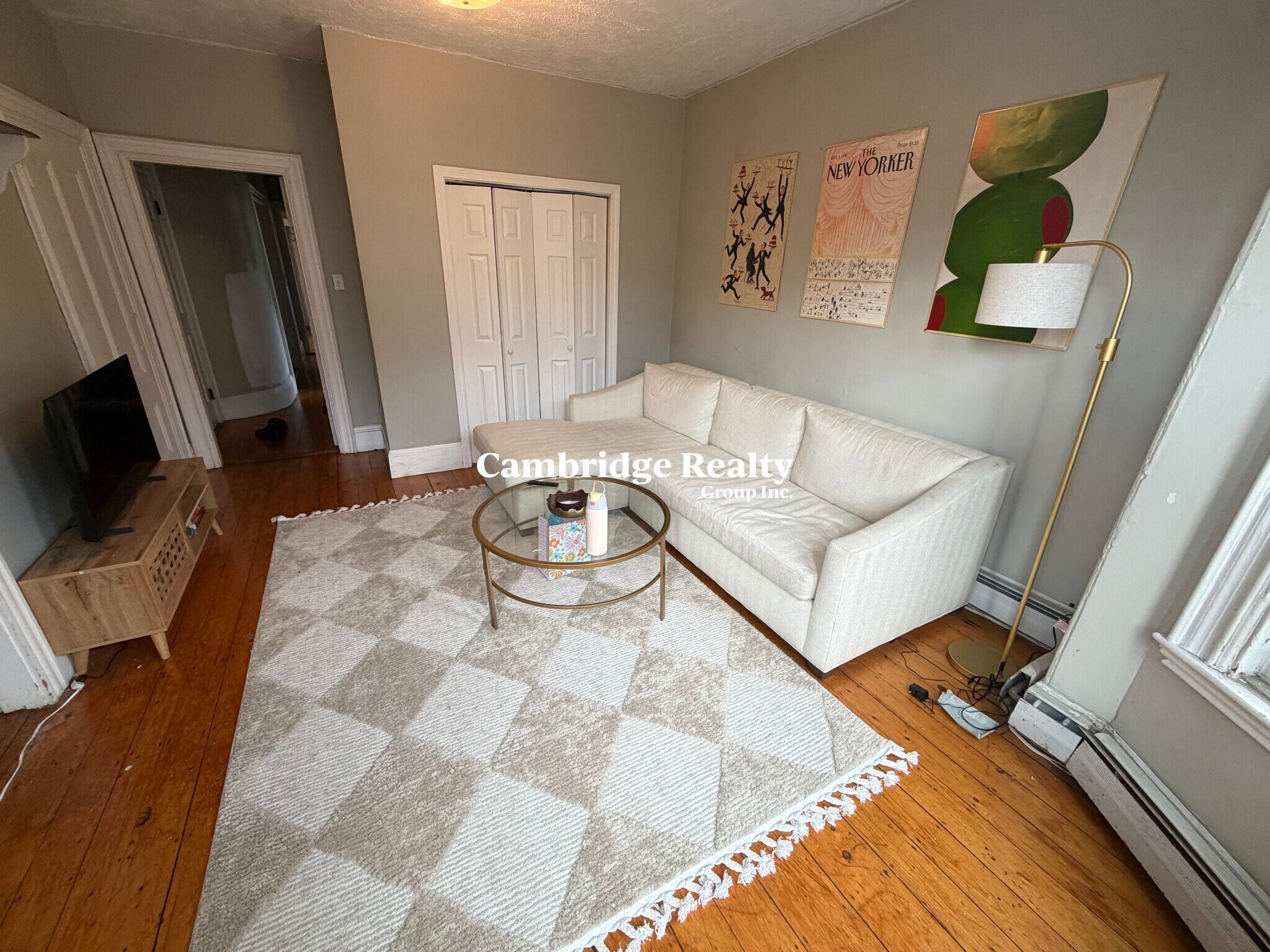 Building Photo - 44 Delle Ave