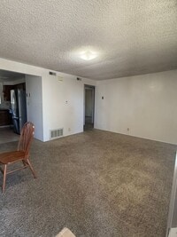 Building Photo - 2 Bed 1 Bath Orem Apartment by Orem Library