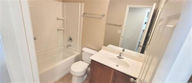 Building Photo - QUEEN CREEK