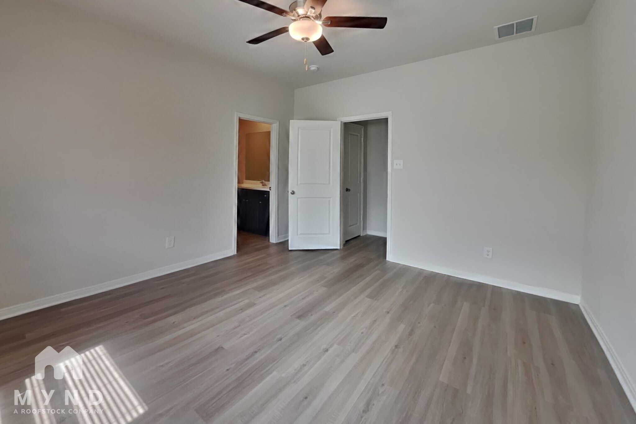 Building Photo - 15526 Caramel Spgs Dr