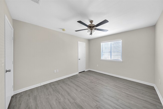 Building Photo - 12619 Ashford Meadow Dr